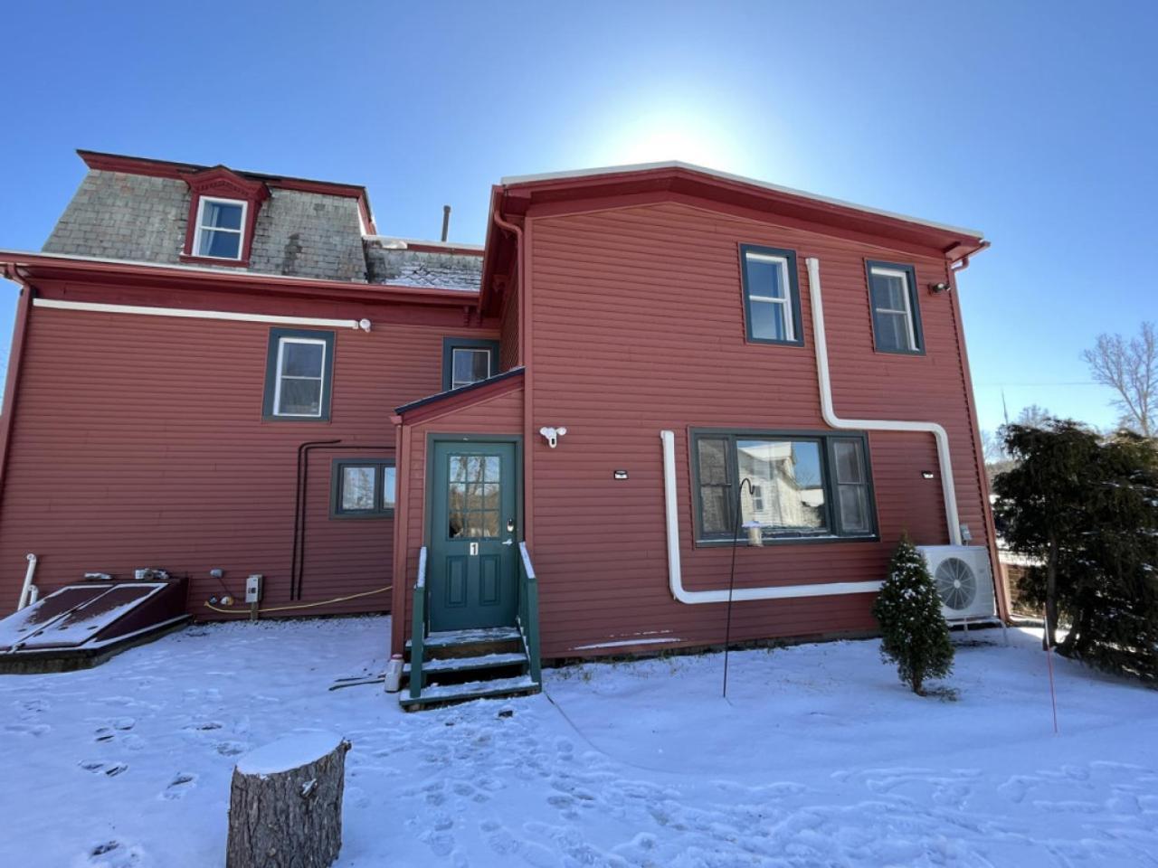 2 Bed Berkshire Getaway Minutes To Jiminy Peak Ski Hancock Exterior foto