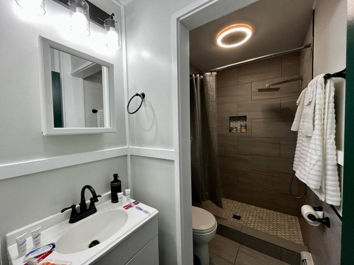 2 Bed Berkshire Getaway Minutes To Jiminy Peak Ski Hancock Exterior foto